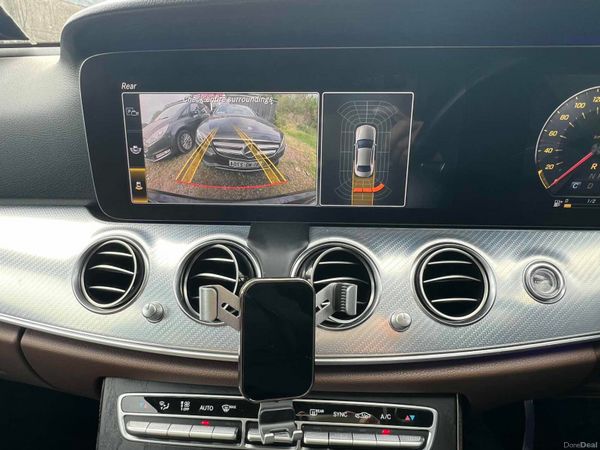 191 Mercedes-Benz E-Class 319103937