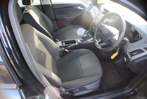 Ford Focus 2015 1.6 TDCi  Style Black 322709103