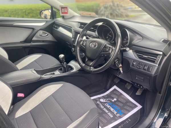 Toyota Avensis 2.0D4D Busniess Edition 324043997