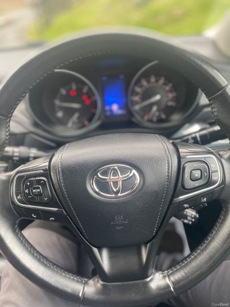 Toyota Avensis 2.0D4D Busniess Edition 324044002