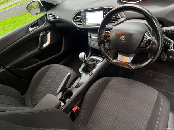 Peugeot 308 2017 325784707