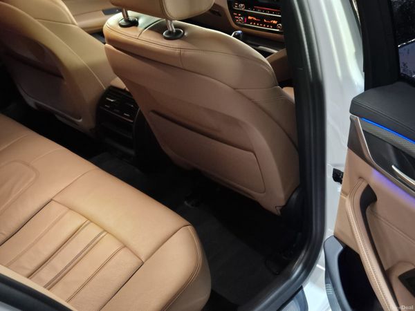 💥2019 BMW 5-Series M-Sport💥(G30+Warranty+Low Km) 329773542