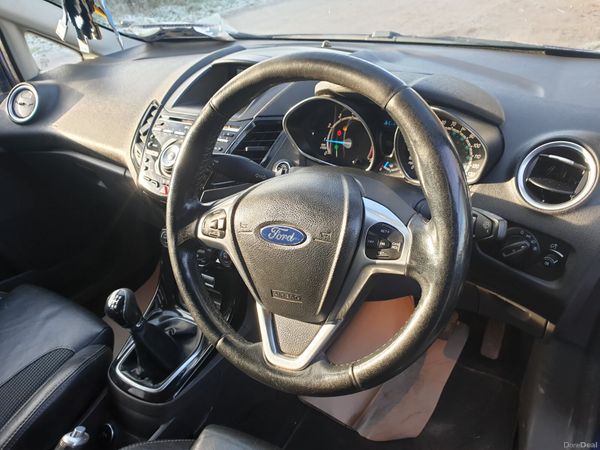 161 Ford Fiesta 1.0l New Nct11/26 332940865