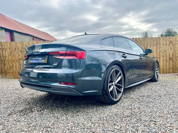 Audi A5 2017 337343905