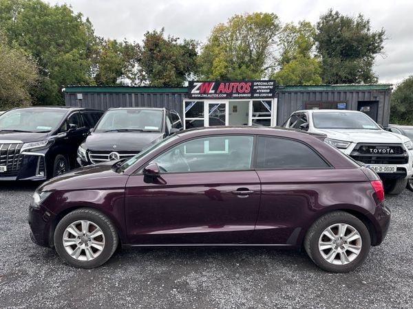 17 Audi A1  1.0 400041481