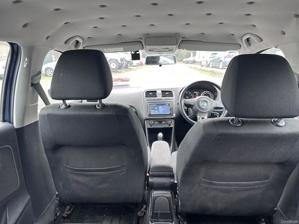 14 Volkswagen Polo  1.2 400041627