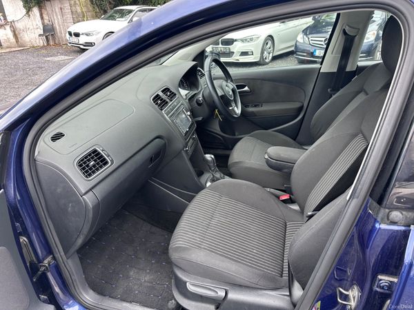 14 Volkswagen Polo  1.2 400041639
