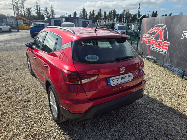 2018 SEAT Arona SE, 3 of 11