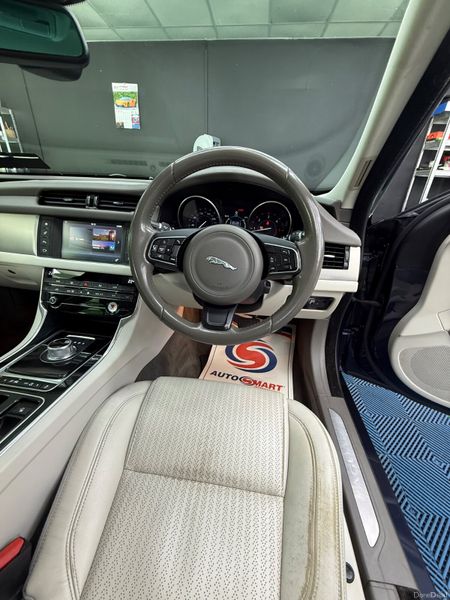 Jaguar XF 2016 - AA Approved 1 Year Warranty 400052909