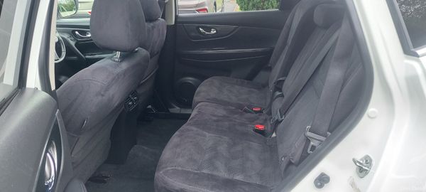 Nissan X-Trail 2016. 7 Seater 400053473