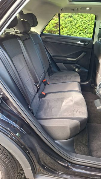 Volkswagen T-Roc 2022. 1.0L Petrol 400058203