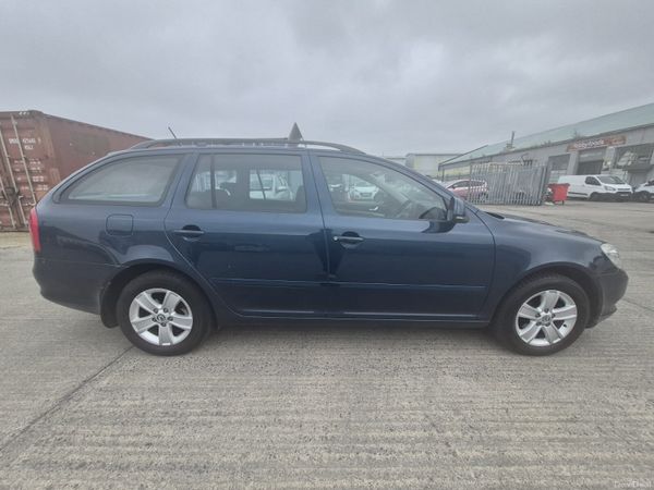2012 Skoda Octavia  Manual 400060845