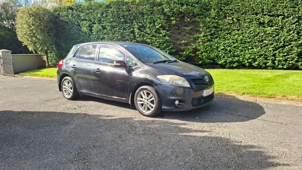 Toyota Auris 2012 400069657