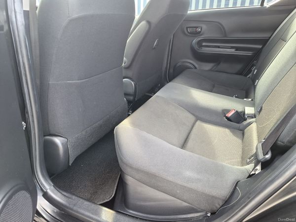 2016 Toyota Aqua 400070113
