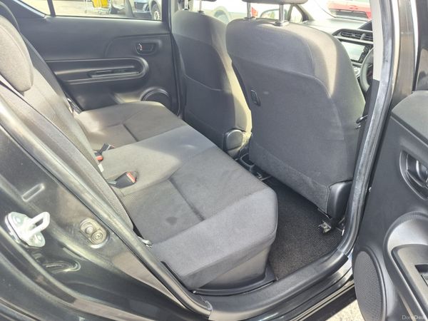 2016 Toyota Aqua 400070119