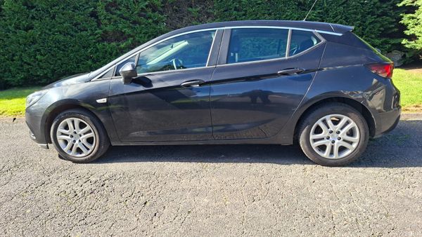Opel Astra 2016. Petrol 400070593