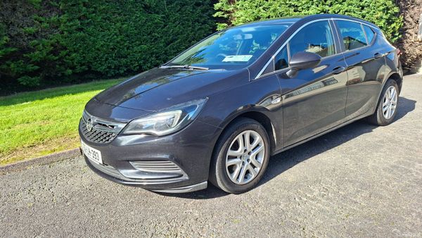 Opel Astra 2016. Petrol 400070595