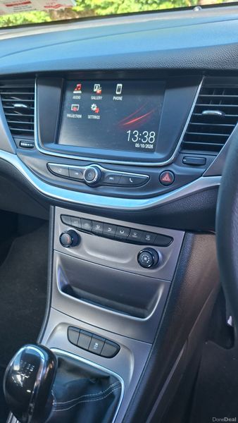 Opel Astra 2016. Petrol 400070601