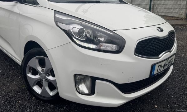 2017 Kia Carens EX, 2 of 20
