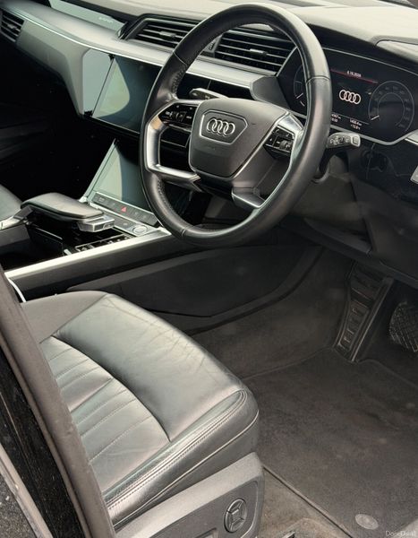 2020 Audi E-Tron 50 Technik Quattro 71.2 400164207