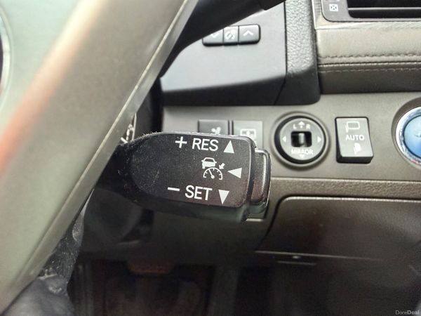 2011 Toyota Crown 3.5 V6 Hybrid | 99,500 KM | 400165329