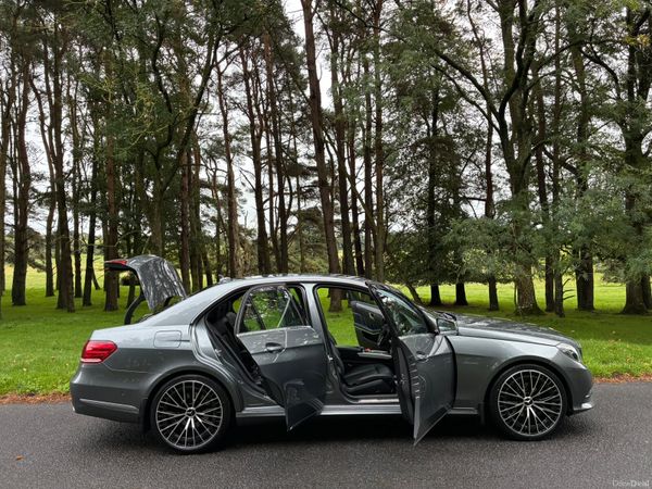 Mercedes-Benz E-Class 2016 400165835