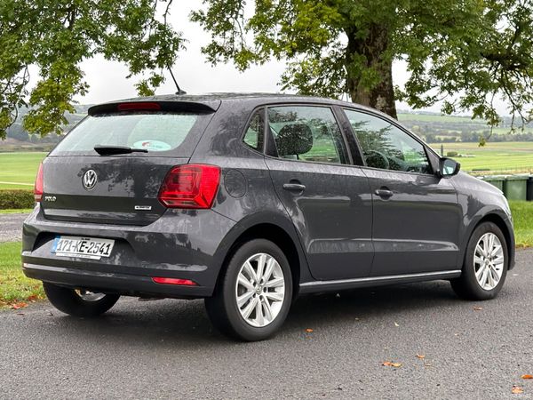 Volkswagen Polo 2017 Trandline Low mileage 400188099