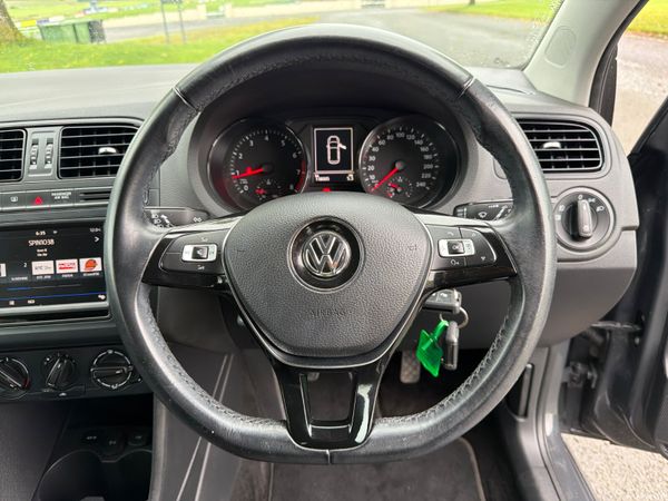 Volkswagen Polo 2017 Trandline Low mileage 400190103