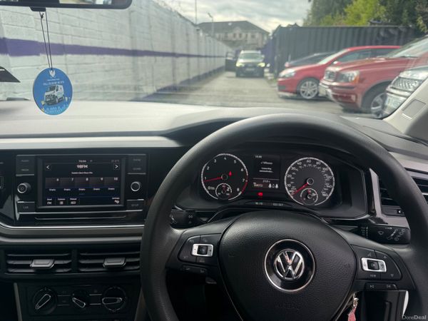 Volkswagen Polo 2018 400108513