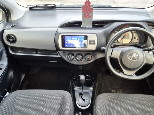 2016 Toyota Vitz 400114843