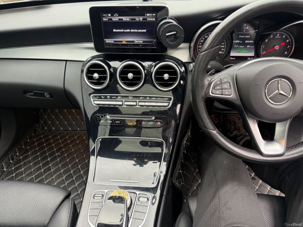 Mercedes-Benz C-Class 2017 400114917