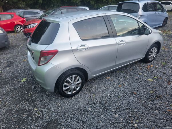 Toyota Vitz, AUTOMATIC, FRESH NCT, WARRANTY 400119553