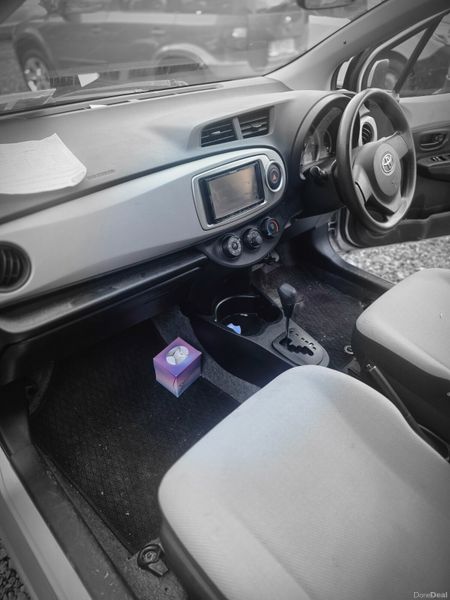 Toyota Vitz, AUTOMATIC, FRESH NCT, WARRANTY 400119565