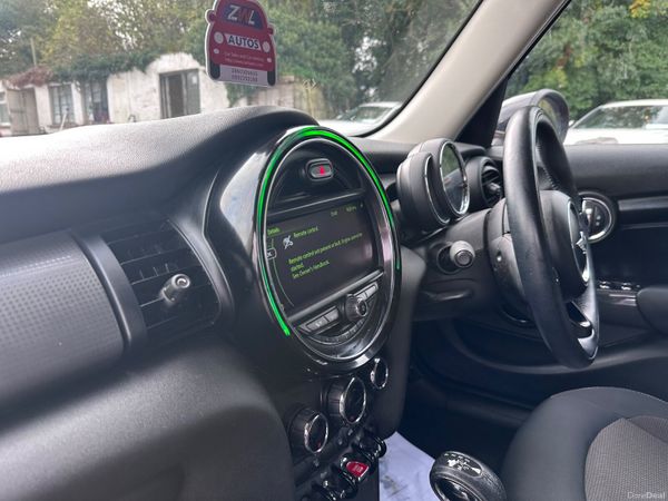 17 Mini Cooper 1.5 D 400126397
