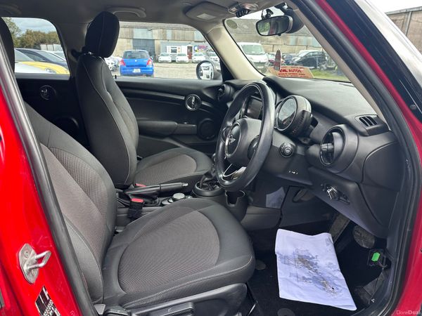 17 Mini Cooper 1.5 D 400126403