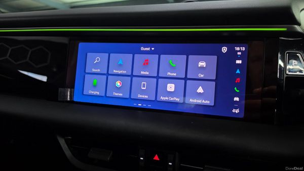 🔥2024 Porsche Macan 4 Electric 400128465