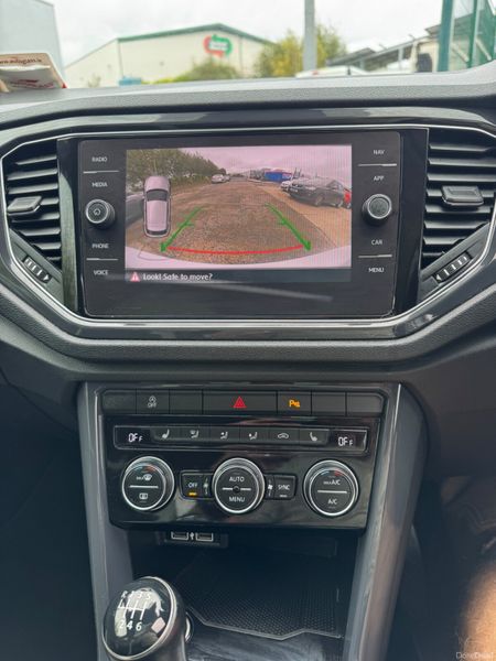 Volkswagen T-Roc 2019 petrol 1.5 TSI sport 400241195