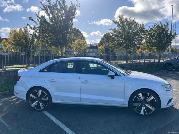 AUDI A3 SALOON 2016 AUTOMATIC 400256105