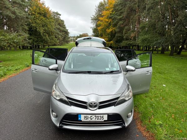 Toyota Verso 2015 Diesel 7 Seater 400264619