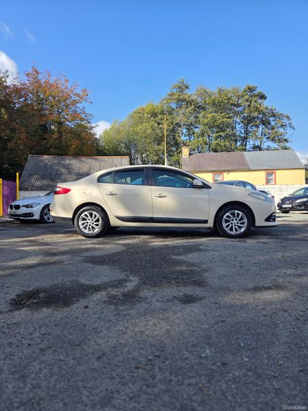 Stunning Renault Fluence New NCT 400270039
