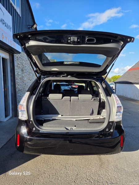Toyota Prius 2014 / 7 SEATER 400272667