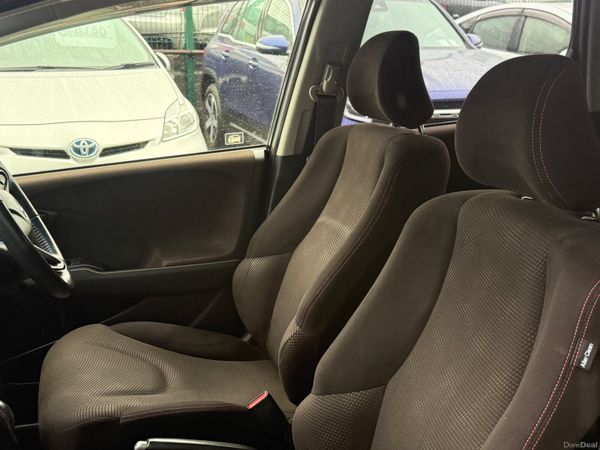 2013 Honda Fit Hybrid Automatic 400274069
