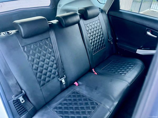 2015 Toyota Prius*Nct June 27* 400213257