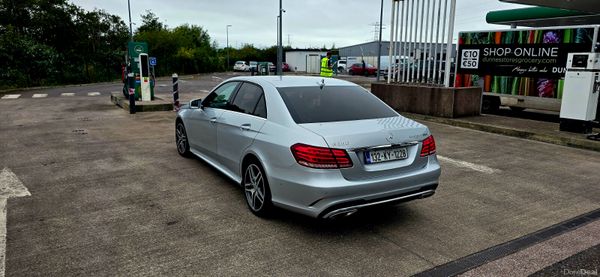 Mercedes-Benz E-Class 2013 Fully serviced 400216121