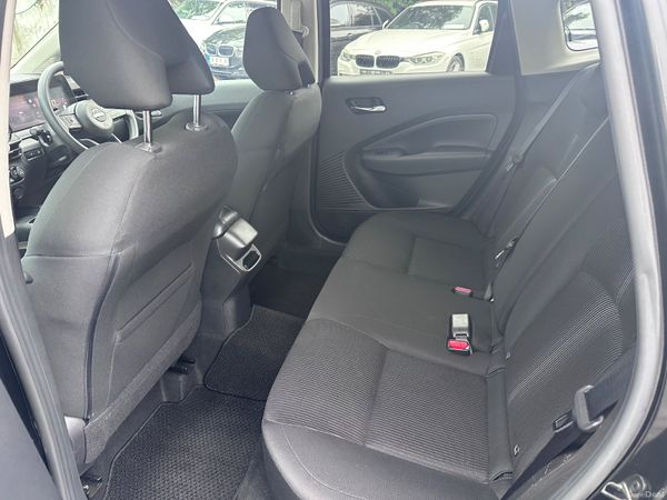 232 Nissan Note 1.2 Hybrid 400224321