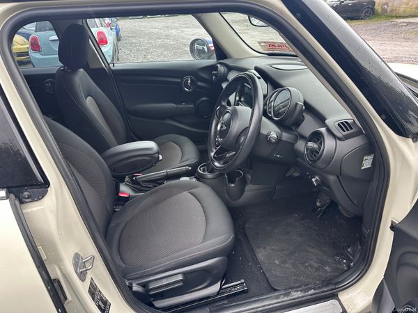 17 Mini Cooper D 1.5 400224957
