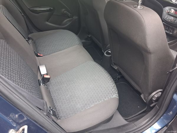 152 Opel/Vauxhall Corsa Sting 1.2 petrol.. 400340789