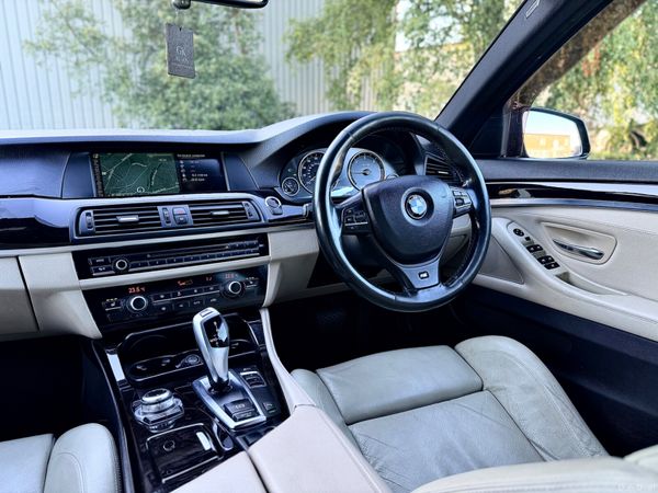 🔴BMW 5-Series M Sport Auto 400343383