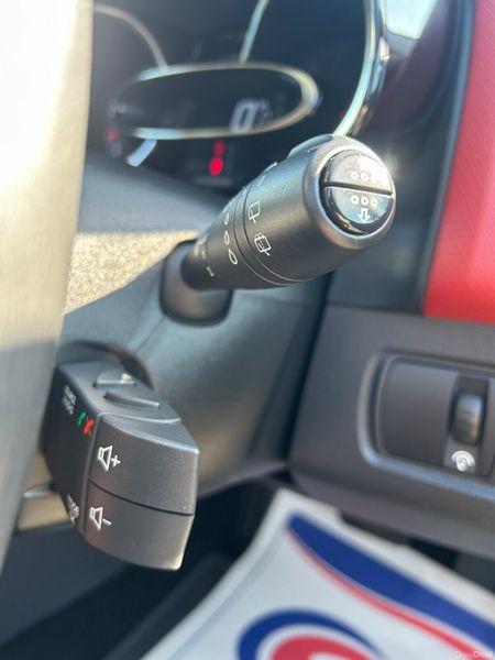 RENAULT CLIO 2017 AUTOMATIC HUGE SPEC 400344271