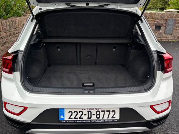 July 2022 VW T-Roc 2.0 TDI one owner only 61000kms 400349213